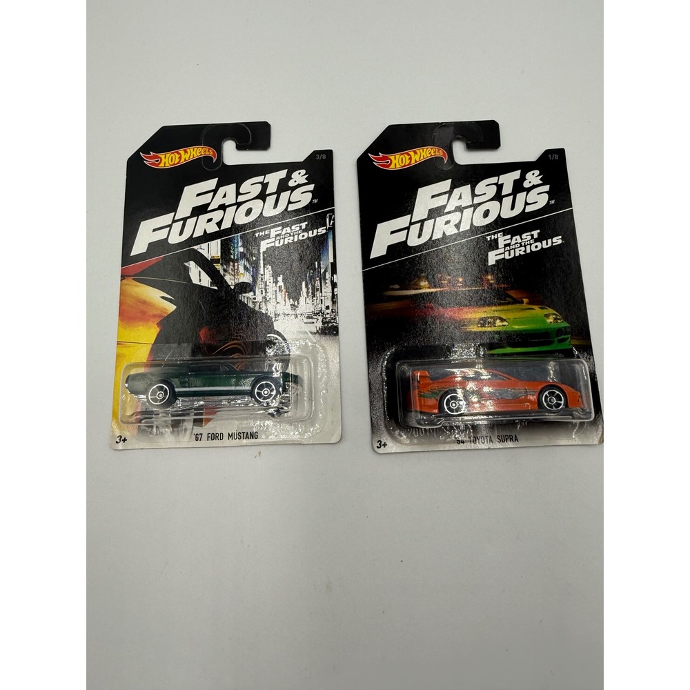 Hot Wheels Fast & Furious 94 Toyota Supra 1/8 & 67 Ford Mustang 3/8 Diecast Set